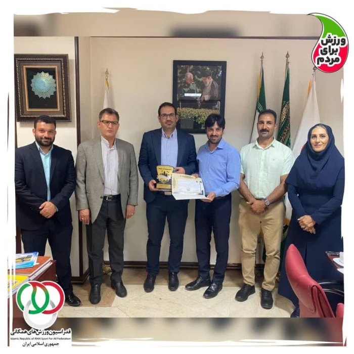تقدیر از مهدوی دبیر فدراسیون ورزشهای همگانی